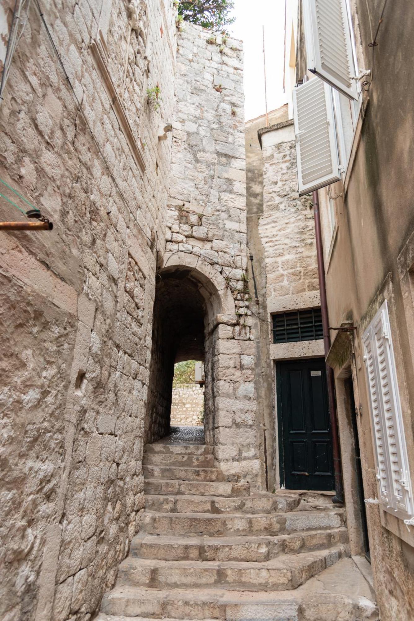 Best Located Duplex Apartment Dubrovnik Exteriör bild